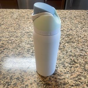 Owala water bottle